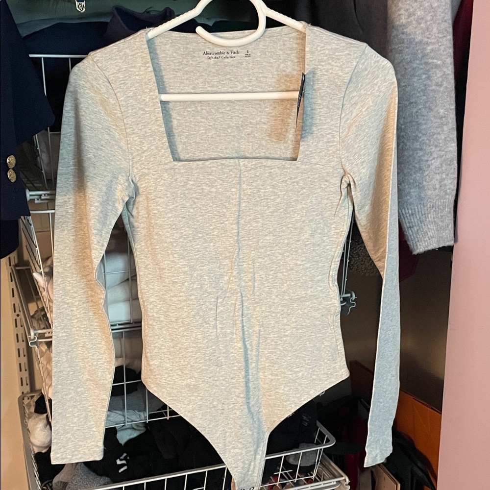 Abercrombie & Fitch Light Gray Square Neck Bodysuit